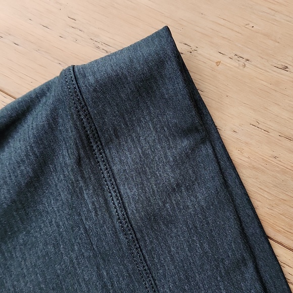 Peter Millar Beaumont Performance Full-Zip Hoodie in Balsam - Picture 7 of 16